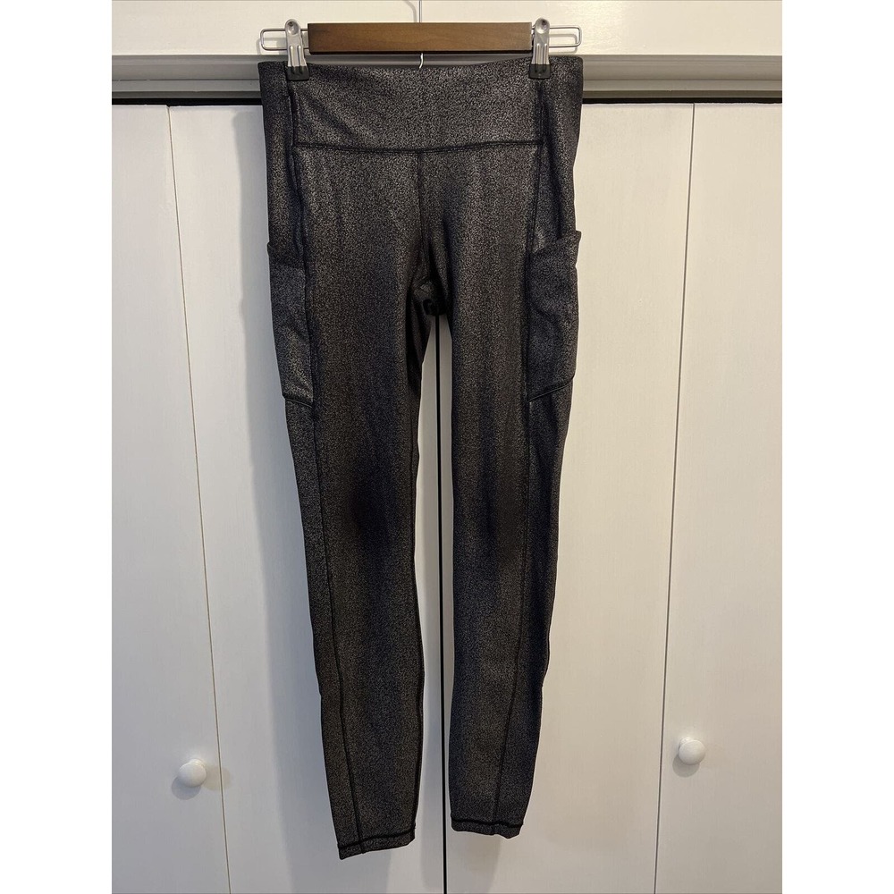 Lululemon Speed Up Tight Foil 28" Luminosity Print Black/Silver Luxtreme Sz 6
